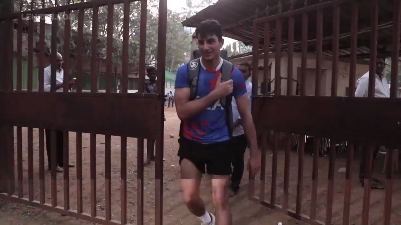 Saif Ali Khan's Son Playing Cricket Like His Gr...