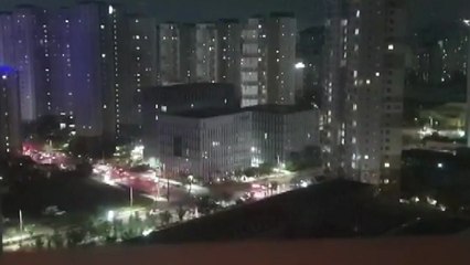 담뱃불 때문에...고층 아파트·공터에서 불 / YTN