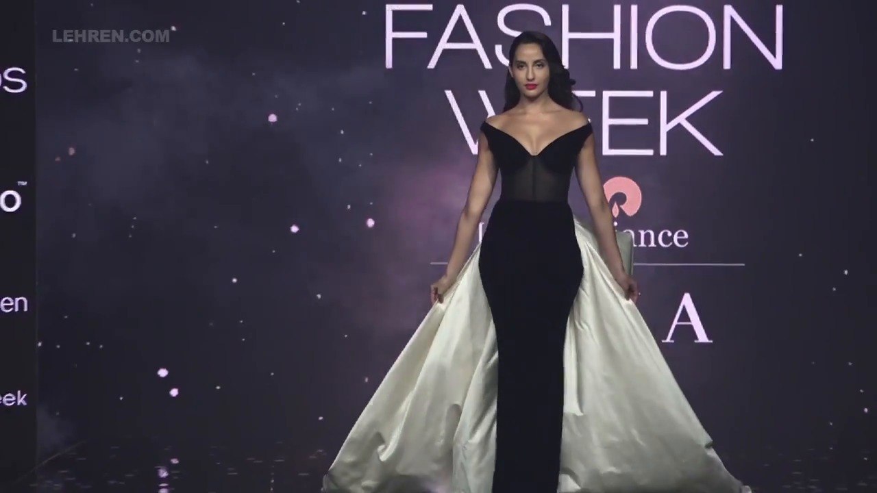 LFW 2020: Nora Fatehi, Malaika Arora Khan, Saiee Manjrekar & Tabu NAIL The Ramp