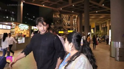 Bigg Boss 13 Winner Sidharth Shukla Arrives In Style At Mumbai Airport