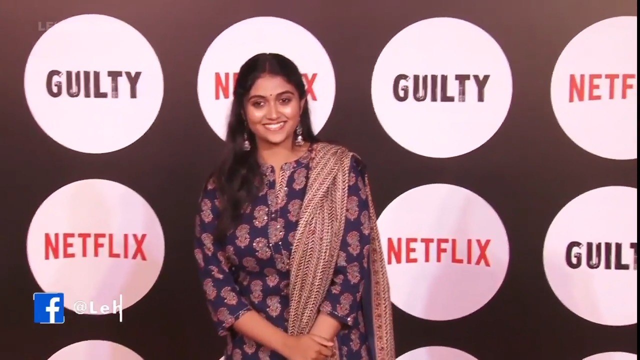 रिंकू राजगुरूची  Guilty ह्या Netflix  चित्रपटाच्या Screening साठी हजेरी