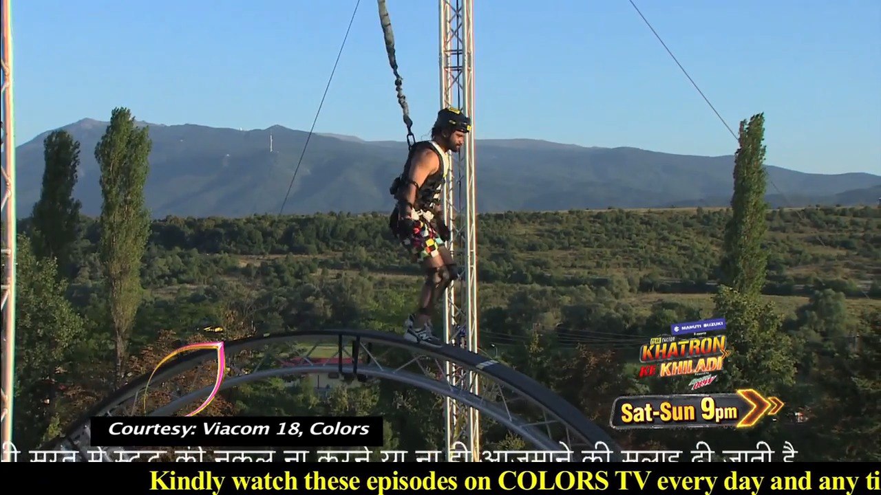 Khatron Ke Khiladi 10 Update: Contestants Make Fun Of Balraj While He Performs The Task