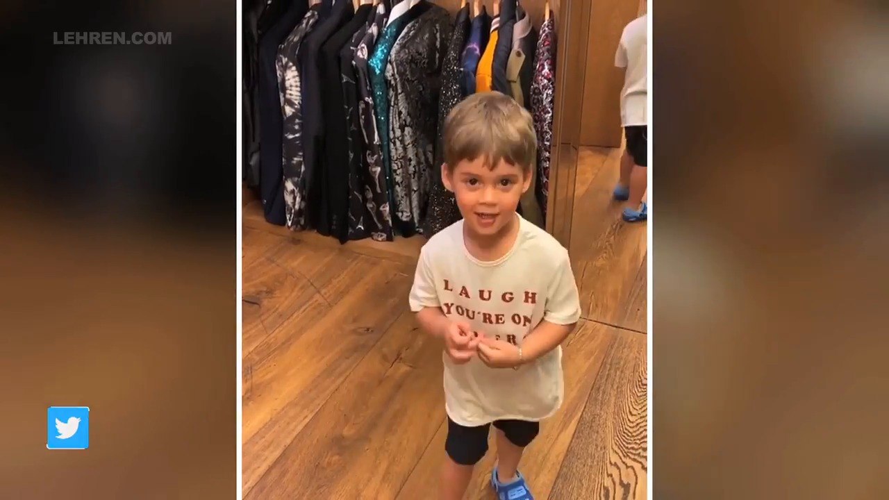 Karan Johar's Kids MAKE FUN Of His Clothes