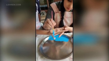 सई लोकूरने Lockdown च्या काळात घेतली हॅन्ड पेंटिंगची मजा