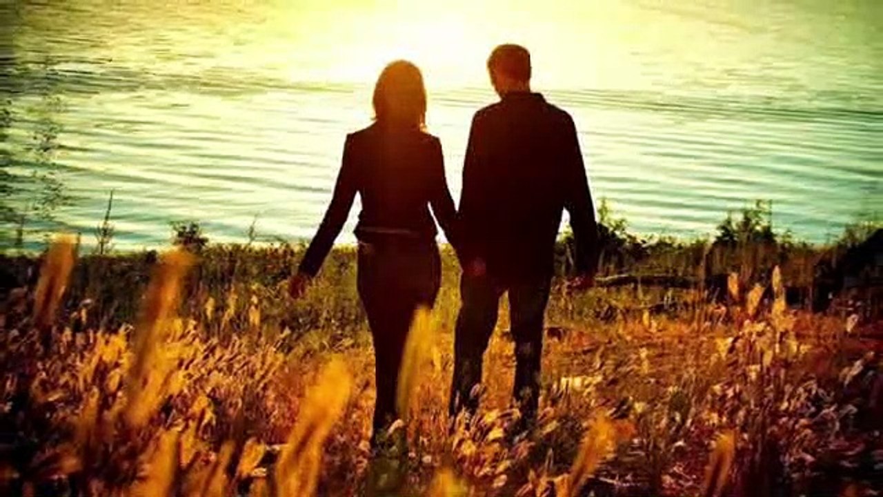 Kis ko Dekha Hai Ye Huwa Kya Hai | Love Ghazal | Status Ghazal | Status Poetry | Love Poetry | Sad Poetry | Broken Heart Poetry | Best Poetry | Urdu Poetry | #ZeesPoetry