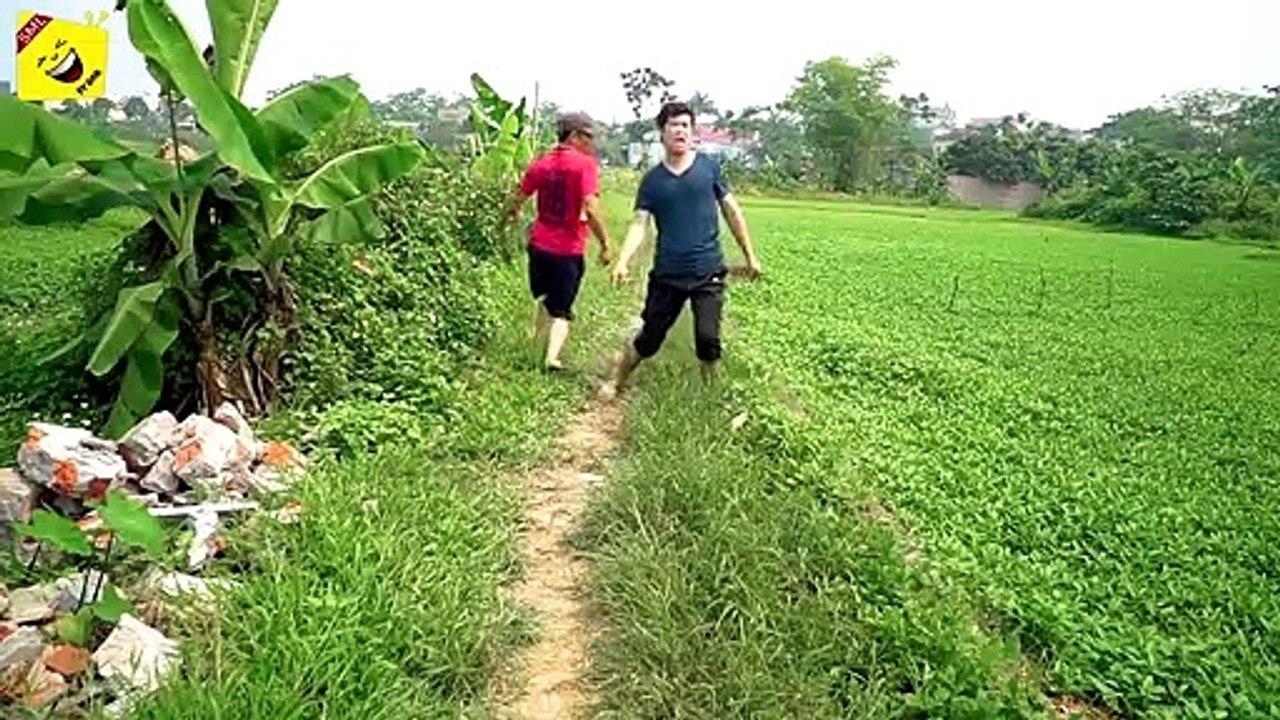 TRY NOT TO LAUGH CHALLENGE  Comedy Videos 2020 - Funny Vines - Episode 01