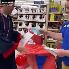 Grocery store holds graduation ceremony