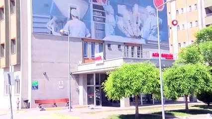 Bakan Fahrettin Koca twitterdan duyurdu: “Dilek hemşirenin kalbi hayatla bağını koruyor”