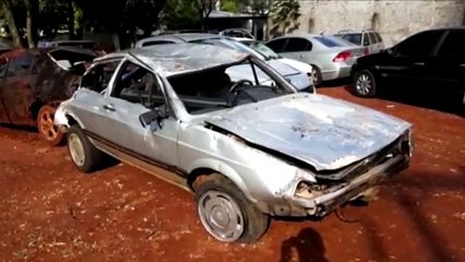 Veículo que capotou na PR-180 havia sido furtado em Cascavel