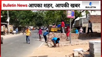 Скачать видео: उत्तर प्रदेश के बलिया में पुलिस थाने के सामने जमकर हुई मारपीट