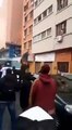 Radicais de esquerda Antifas atacam manifestantes bolsonaristas em Porto Alegre