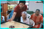 Sachin Tendulkar visits old age home to support 'Fit India' campaign