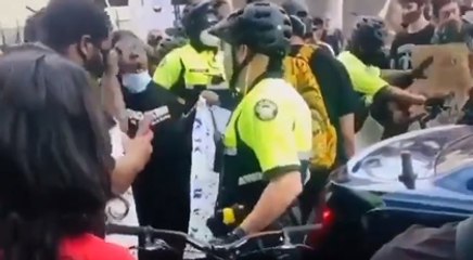 Gezi’deki kırmızılı elbiseli kadın ABD’de