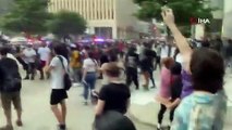 George Floyd protestolarında atlı polis, göstericiyi ezdi