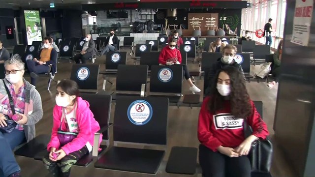 Yeni normal başladı, Sabiha Gökçen Havalimanı'ndan ilk uçuş İzmir'e gerçekleştirildi