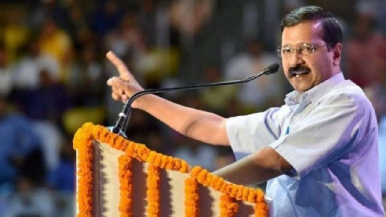 Salons to reopen in Delhi; borders sealed for 1...
