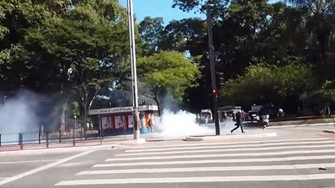 Domingo de tensões