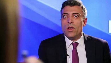 Öztürk Yılmaz çılgına döndü: Ya siz bonzai mi içtiniz?