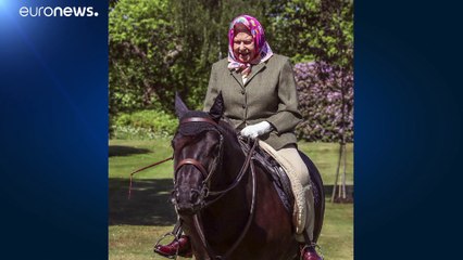 Elhagyta az önkéntes karantént II. Erzsébet királyné