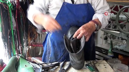 78 Yaşındaki Ayakkabı Tamircisi 73 Gün Sonra Kepenk Açtı