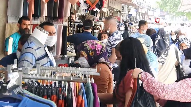 Normalleşme sürecinin başlamasıyla Tarihi çarşı'da yoğunluk yaşanıyor