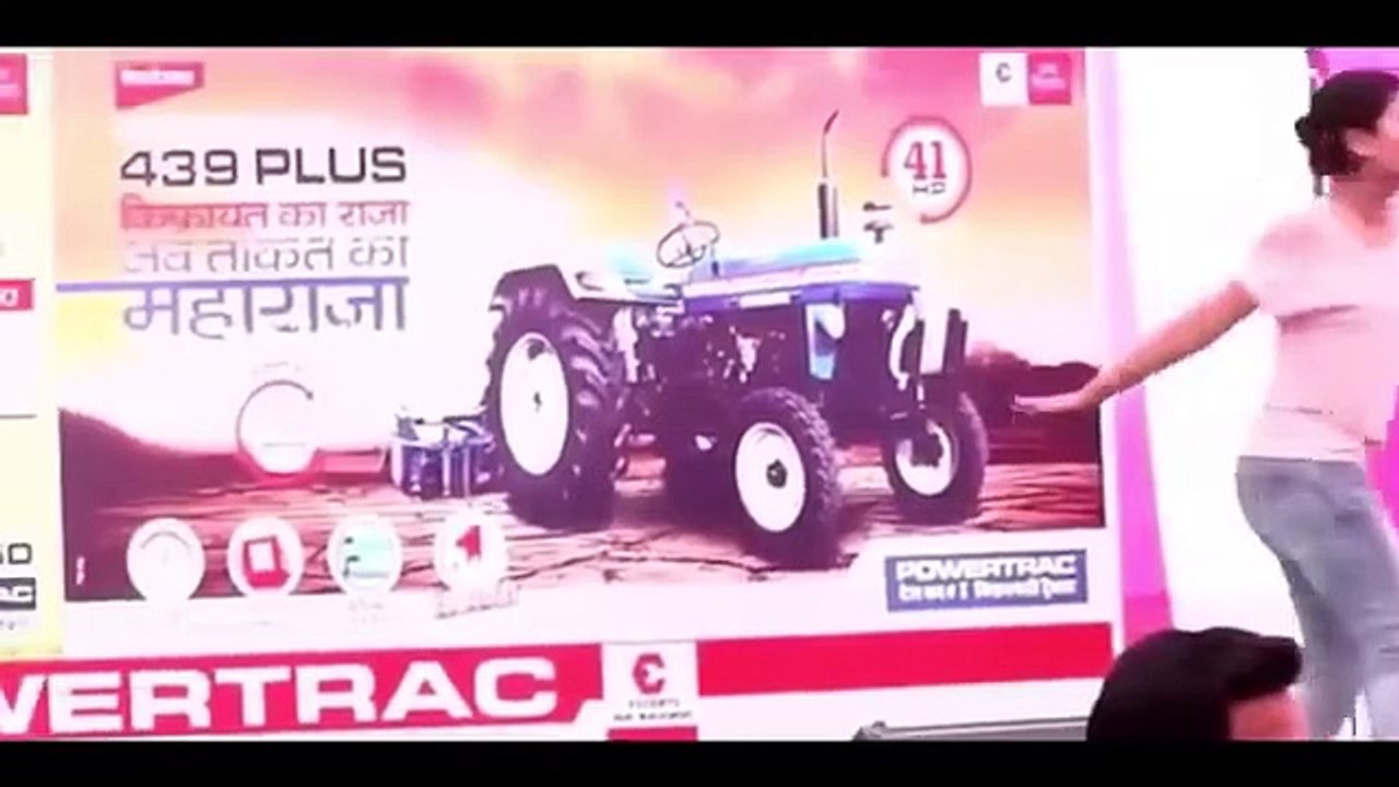 sapna chaudhary dances in jeans for the first time new sensual dance | धमाकेदार डांस | Sapna Choudhary Jeans Dance(360p)