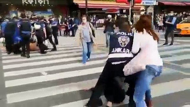 Ethem Sarısülük anmasına polis müdahalesi: Çok sayıda gözaltı var