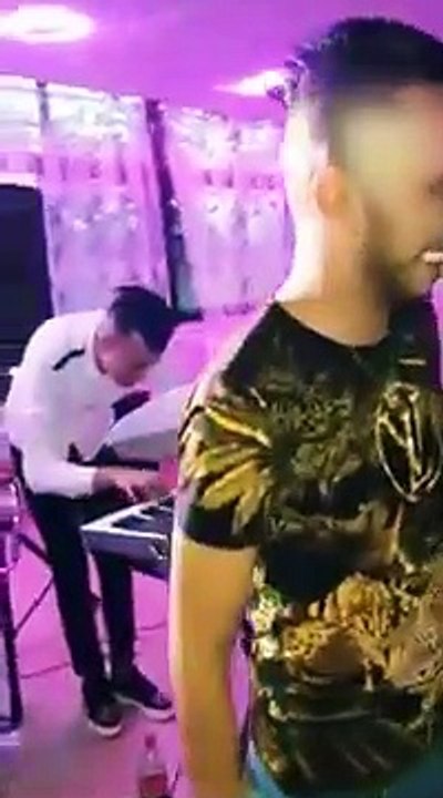 18.Cheb Djalil Clip 2020 Live ( Wallah Manwelli ) عودة الشاب جليل
