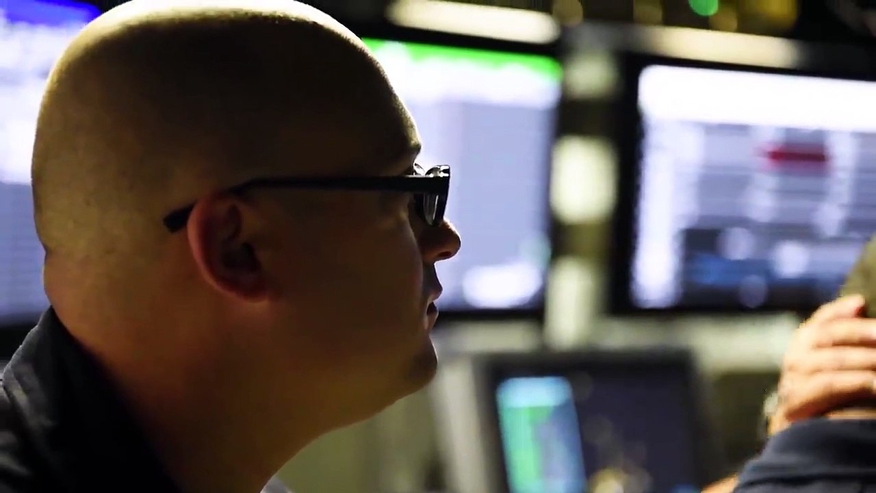 Top 10 Military Reasons why US Navy Aircraft Carrier Is The Safest Places To Be In A War