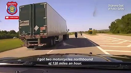 Motociclista tentou fugir da polícia a 290 km/h e acabou a chorar