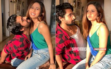 Ravi Dubey-Sargun Mehta On Their Lockdown Life, Shooting Toxic At Home & Their Chemistry | SpotboyE