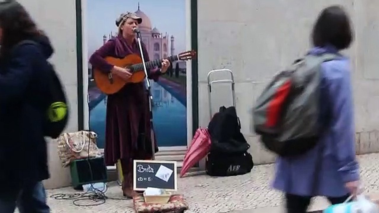 please come home - Street Musician Brita | Lisbon, Portugal