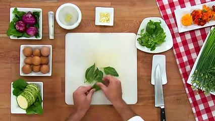 #SABOREXPRESS NAPOLEONES DE ZUCCHINI CON QUESO DE CABRA Y PESTO