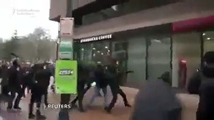 Demonstrations and acts of sabotage in America after the American police killed a black man