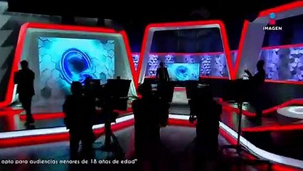 Oso negro visita una casa en Monterrey