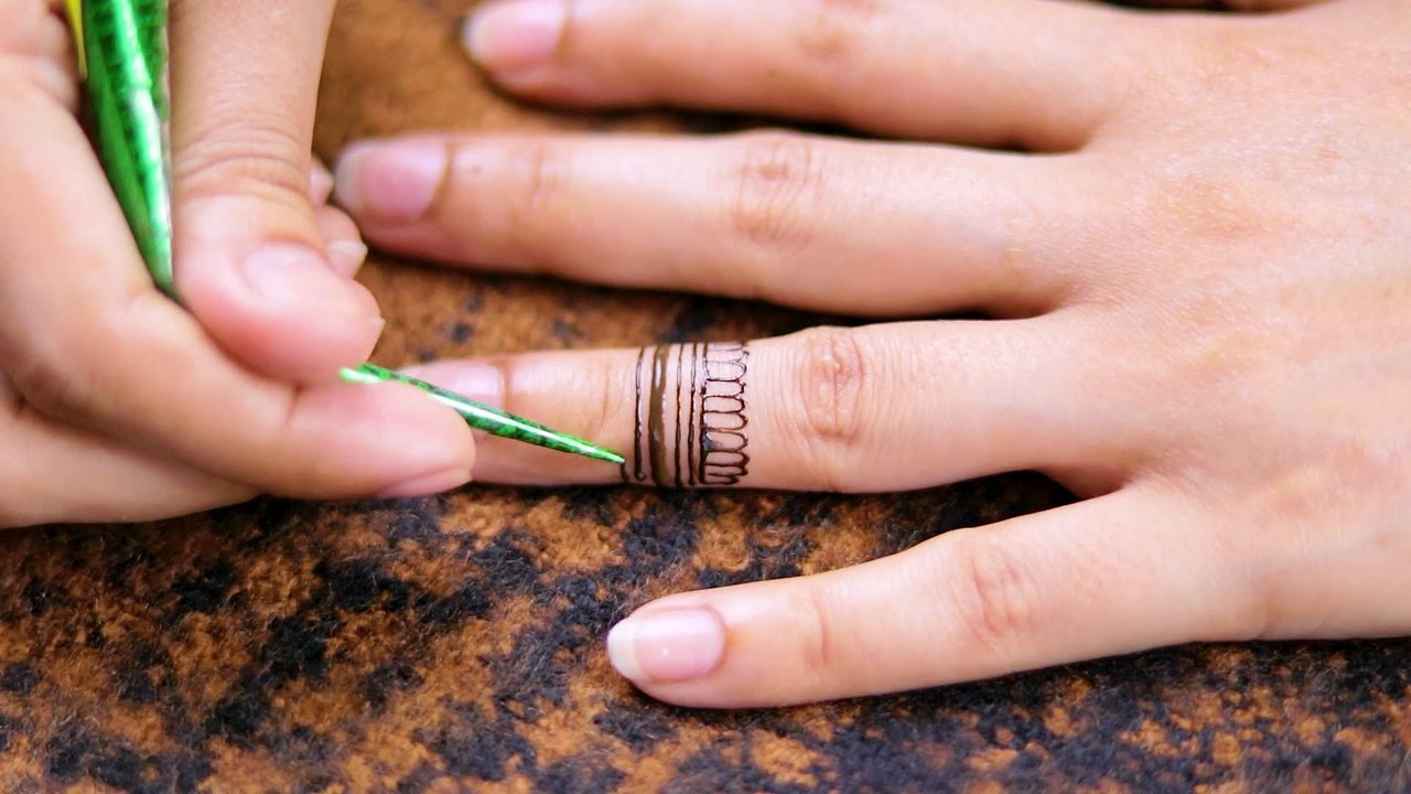 Beautiful One Finger Mehndi Design For Eid Simple Mehndi Designs For Beginners Eid Mehndi Video Dailymotion