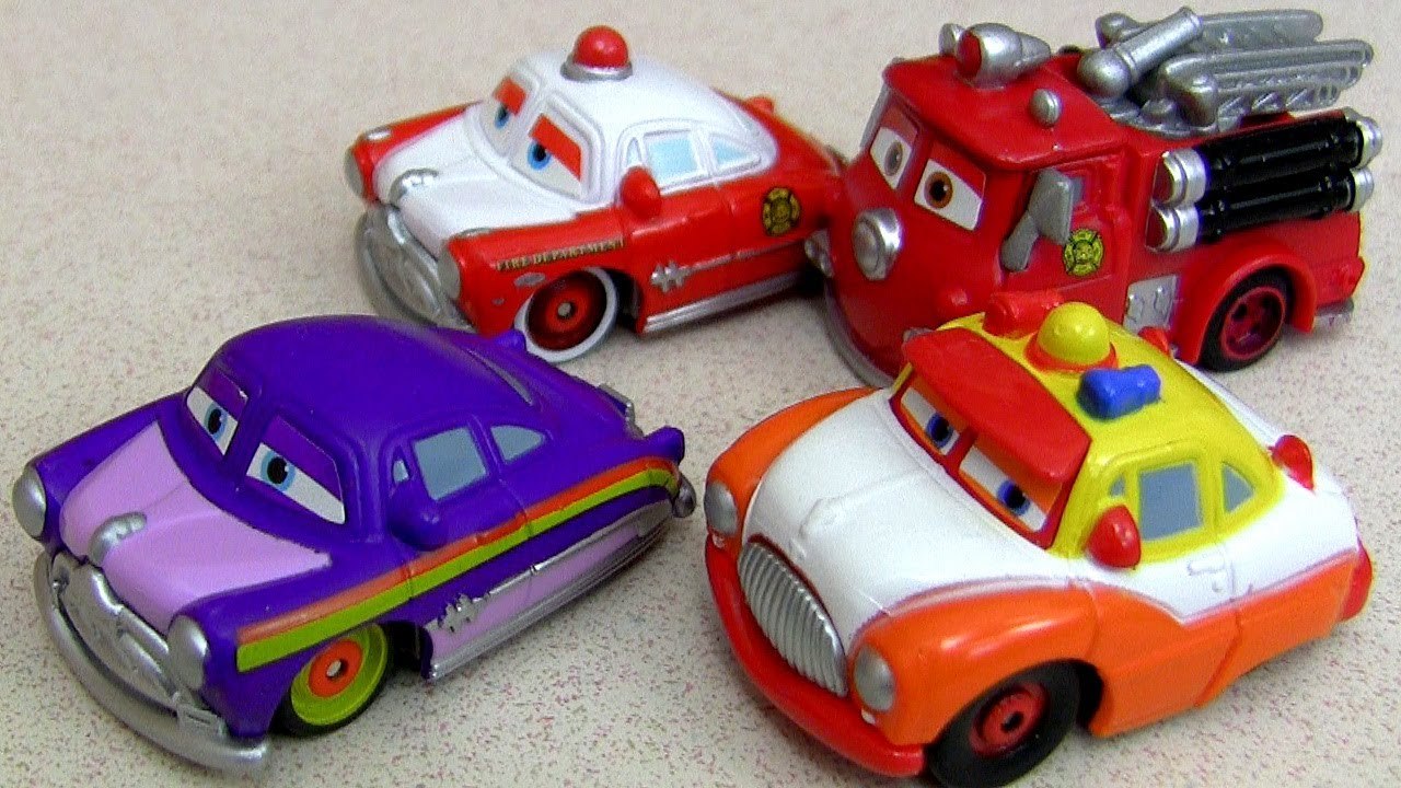 Disney Pixar Cars Mini Adventures Fire Dept 2 Pack Doc Hudson & Red