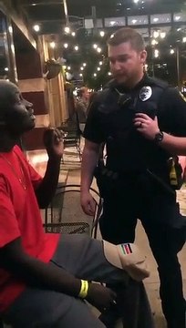 Des policiers font une erreur de personne lors d'un contrôle