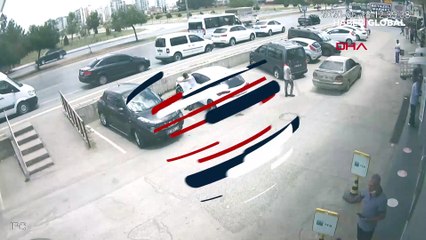 20 bin liralık altın çaldılar, eğlencede yakalandılar