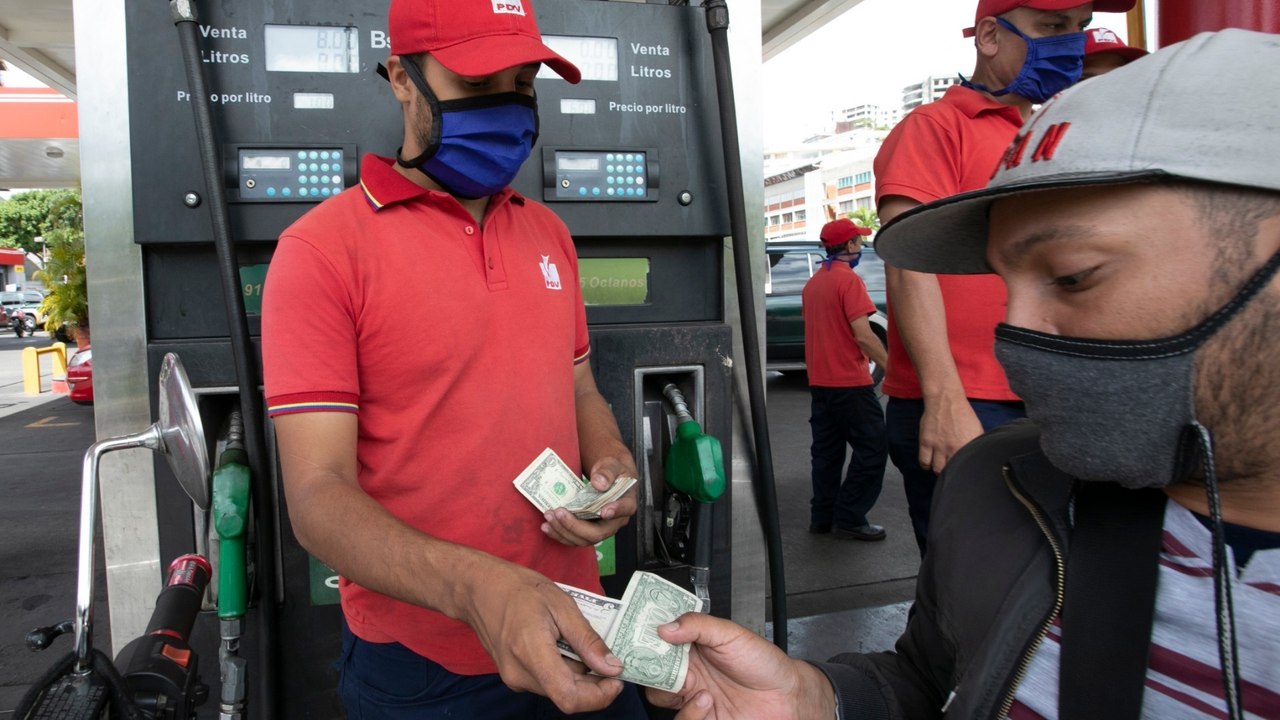 Venezuela increases petrol prices, ends fuel subsidy