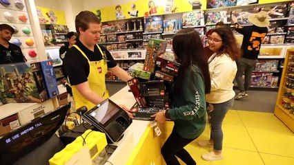 I Gave My Credit Card To Random People