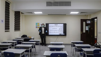 كورونا يتسبب في إنهاء العام الدراسي للمرحلة الابتدائية بالعراق