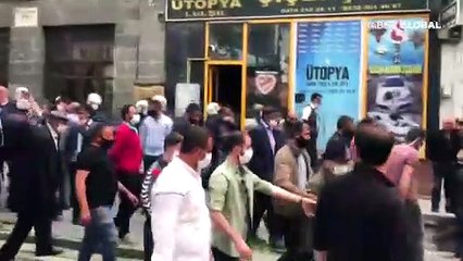 Dolmuşçular ile belediye personeli arasında toplu taşıma hattı ihalesi gerginliği