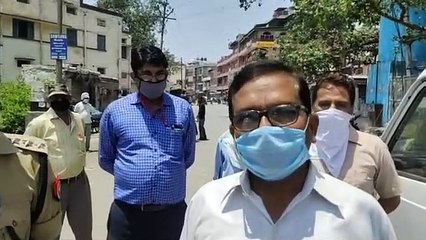 बाजार खुलने को लेकर अधिकारियों ने की बैठक