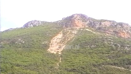 Prokuroria hetime për vjedhjen e thesarit në Krrabë - (9 Maj 2000)