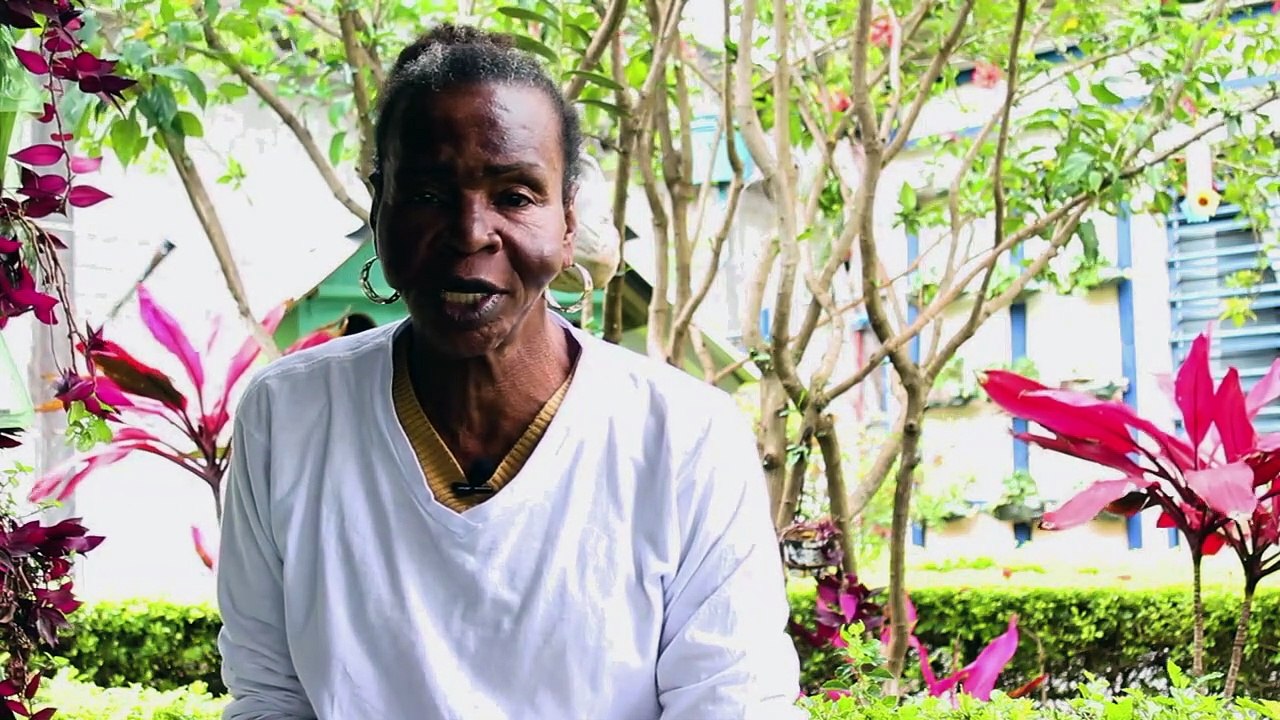 Passagens: ser LGBT na prisão // Passages: being LGBT in prison