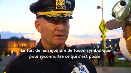 Mort de George Floyd : des policiers solidaires des manifestants