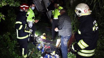 Otomobille çarpışan tır şarampole yuvarlanıp alev alev yandı: 1 yaralı