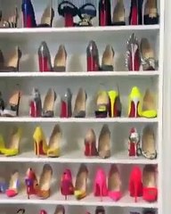 Le rêve de toutes les femmes : dressing géant