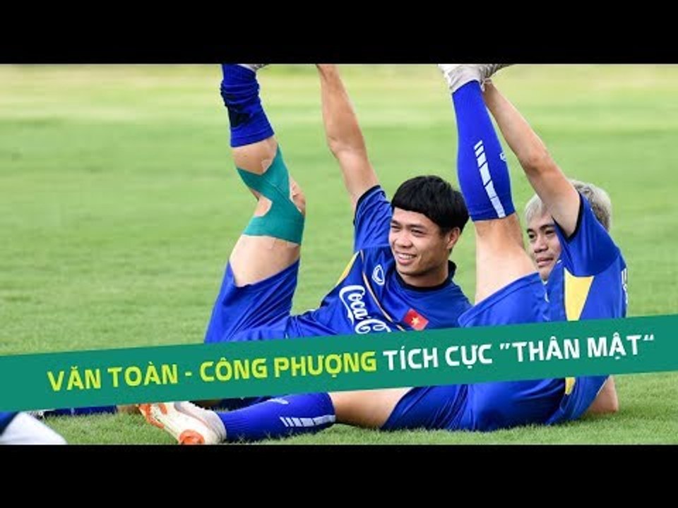 Xuân Trường xuất hiện cực ngầu -  Văn Toàn, Công Phượng "thân mật" trong buổi tập 31/7 | HAGL Media